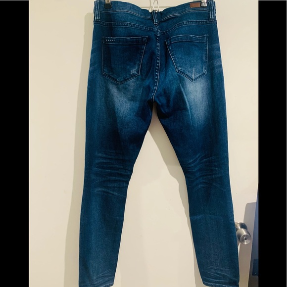 Blank NYC Destroyed Skinny in The Hard Way - Picture 6 of 6